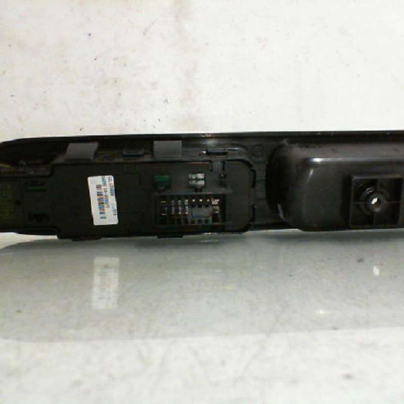 Interrupteur de leve vitre avant gauche CITROEN C3 PICASSO