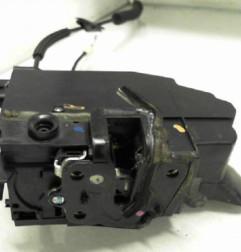 Serrure avant droit PEUGEOT 308 2 Photo n°1