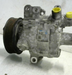 Compresseur clim PEUGEOT 107 Photo n°5