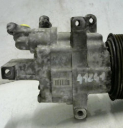 Compresseur clim PEUGEOT 107 Photo n°6