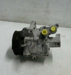Compresseur clim PEUGEOT 107 Photo n°4