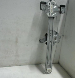 Leve vitre electrique arriere droit CHEVROLET ORLANDO Photo n°6