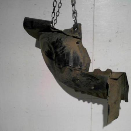 Pare boue avant droit MERCEDES CLASSE C 204 Photo n°1