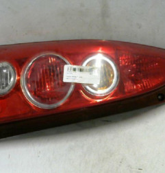 Feu arriere principal gauche (feux) MAZDA PREMACY Photo n°3