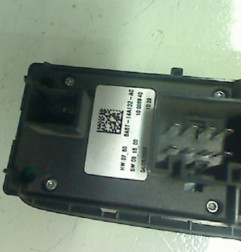 Interrupteur de leve vitre avant gauche FORD FIESTA Photo n°6