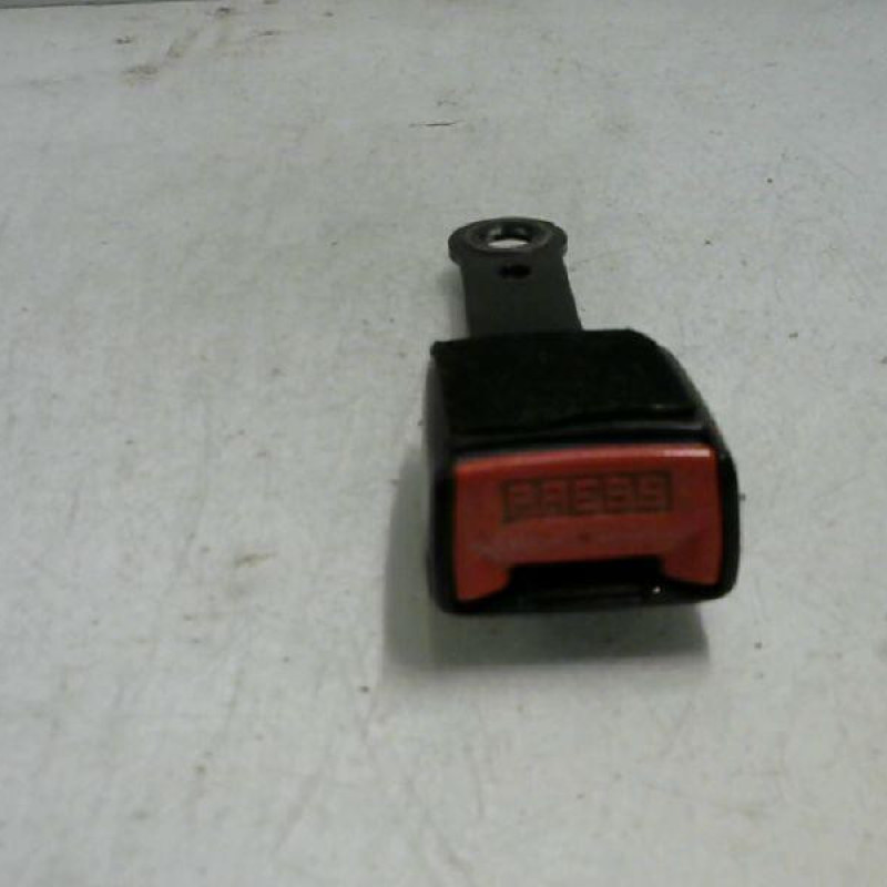 Attache ceinture avant droit PEUGEOT 206