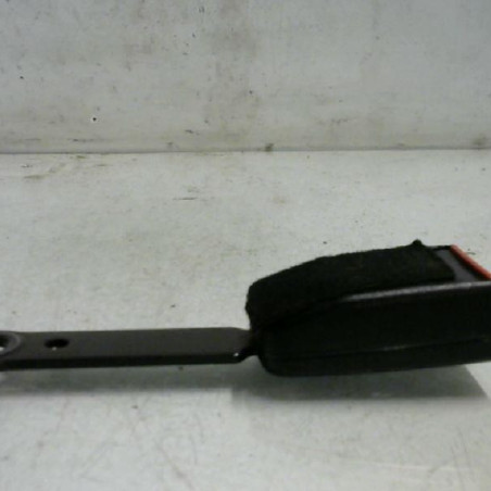 Attache ceinture avant droit PEUGEOT 206