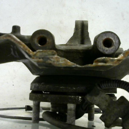 Fusee avant gauche KIA CARENS 3