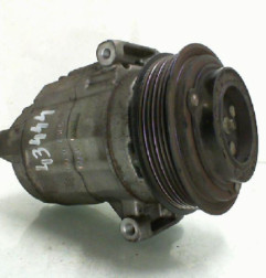 Compresseur clim CHEVROLET ORLANDO Photo n°1