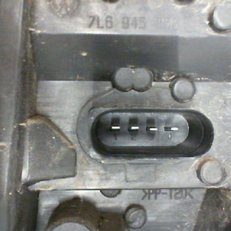 Feu arriere principal droit (feux) VOLKSWAGEN TOUAREG 1