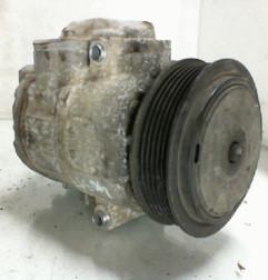 Compresseur clim SEAT IBIZA 3 Photo n°1