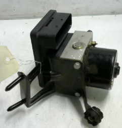 Bloc ABS (freins anti-blocage) BMW SERIE 3 E46 Photo n°6