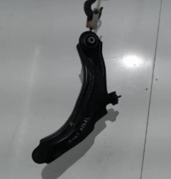 Triangle avant gauche RENAULT CLIO 4 Photo n°1