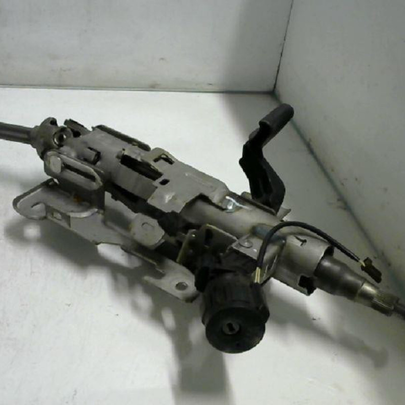 Colonne de direction PEUGEOT 208 1