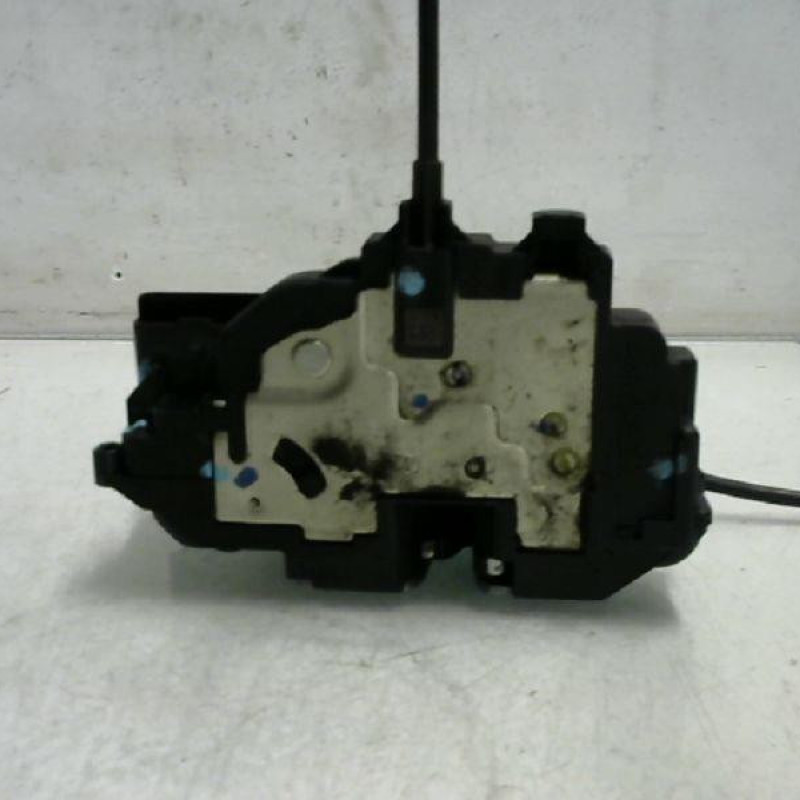 Serrure arriere droit RENAULT SCENIC 3