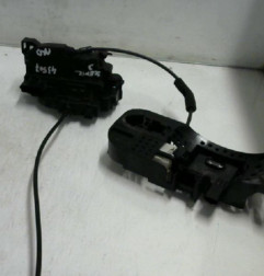 Serrure arriere droit RENAULT SCENIC 3