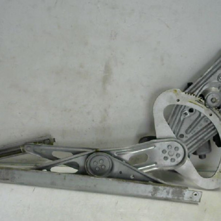 Leve vitre electrique arriere droit RENAULT SCENIC 3 Photo n°1