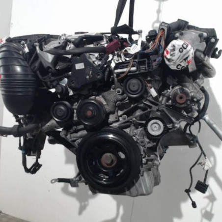Moteur MERCEDES CLASSE C 203 Photo n°1