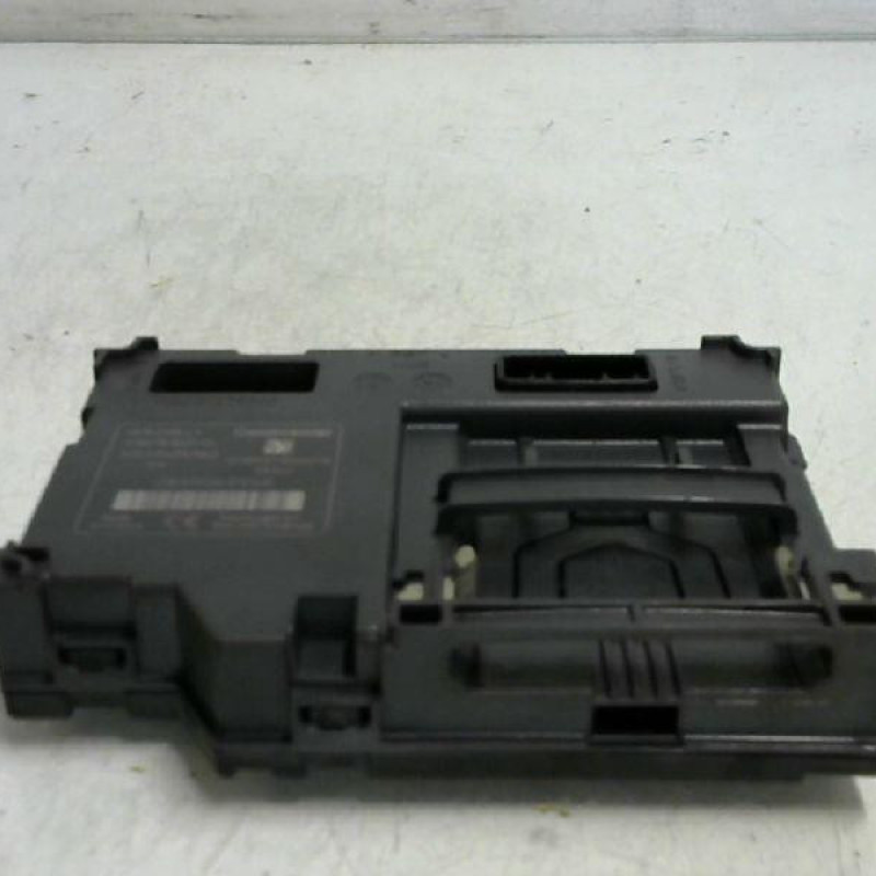 Lecteur de carte (neiman) RENAULT CLIO 4