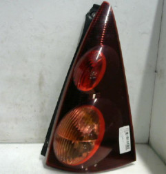 Feu arriere principal droit (feux) PEUGEOT 107 Photo n°1
