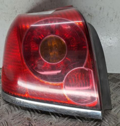 Feu arriere principal gauche (feux) TOYOTA AVENSIS 2 Photo n°1