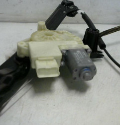 Leve vitre electrique avant droit PEUGEOT 308 2 SW Photo n°3