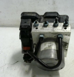 Bloc ABS (freins anti-blocage) AUDI Q5 2 Photo n°4