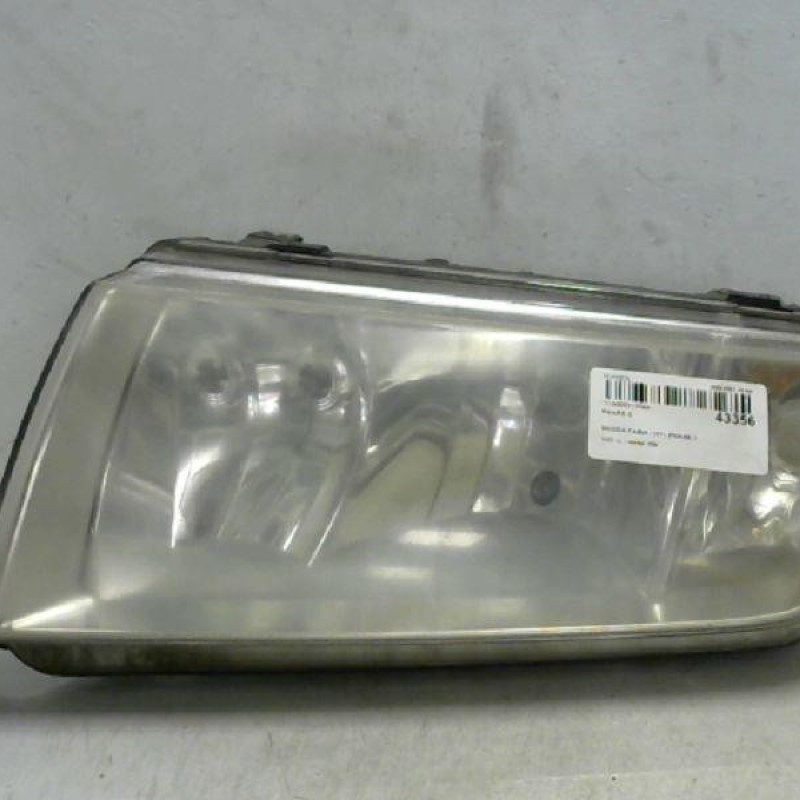 Optique avant principal gauche (feux)(phare) SKODA FABIA 1