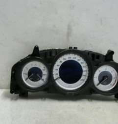 Compteur MERCEDES CLASSE C 204