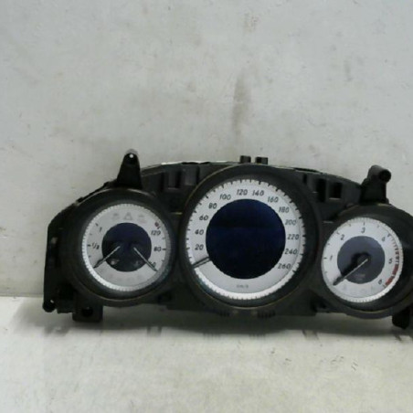 Compteur MERCEDES CLASSE C 204