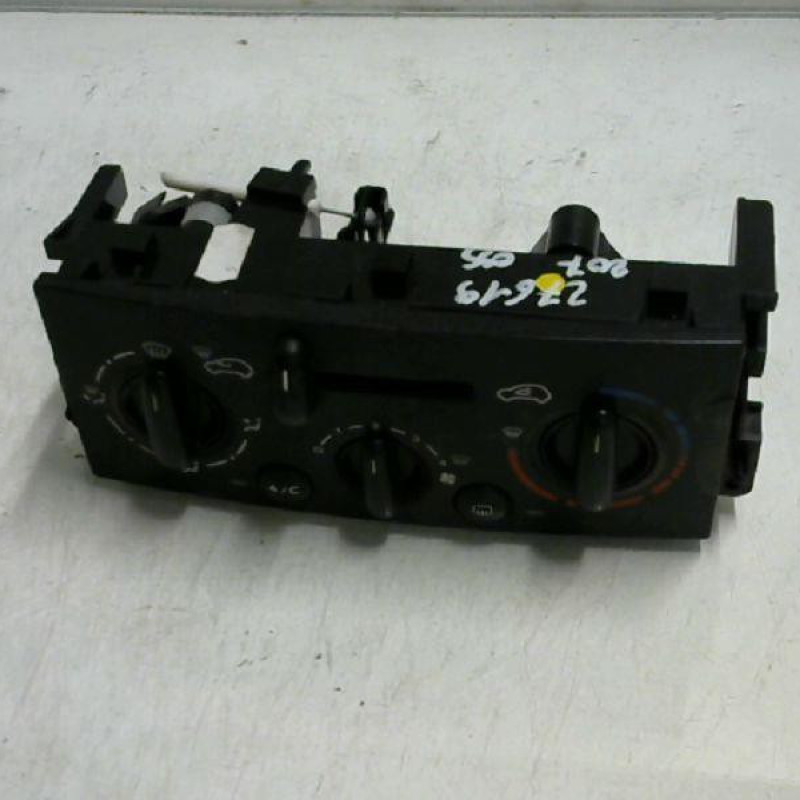 Commande chauffage PEUGEOT 207