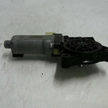 Leve vitre electrique avant droit KIA CARENS 3 Photo n°1