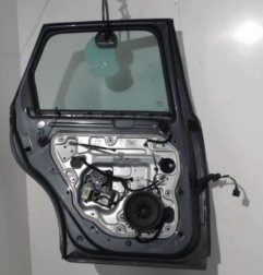 Porte arriere gauche VOLVO V 50 Photo n°1