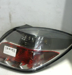 Feu arriere principal droit (feux) OPEL ASTRA H Photo n°5