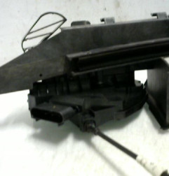 Serrure avant droit FORD GRAND C-MAX 2