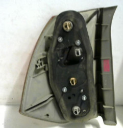 Feu arriere principal gauche (feux) HONDA FR-V Photo n°6