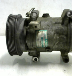 Compresseur clim RENAULT CLIO 2 Photo n°3