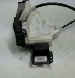 Serrure avant droit CITROEN BERLINGO 2