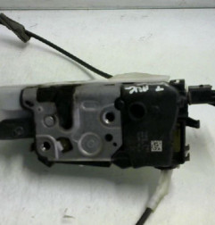 Serrure avant gauche PEUGEOT 3008 1