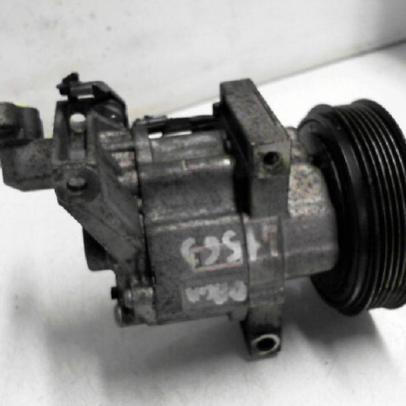 Compresseur clim DACIA DUSTER 1