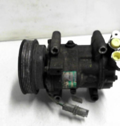 Compresseur clim NISSAN MICRA 3 Photo n°4