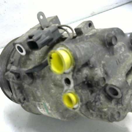 Compresseur clim FIAT GRANDE PUNTO