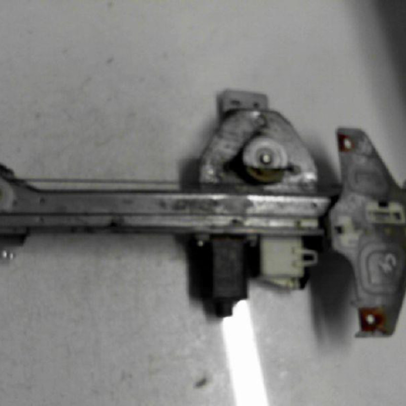 Leve vitre electrique arriere droit CITROEN C4 1