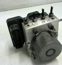 Bloc ABS (freins anti-blocage) SKODA FABIA 2 Photo n°4