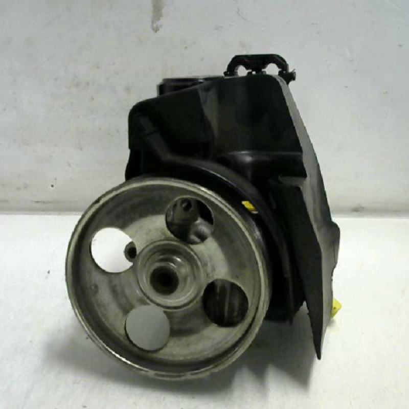 Pompe de direction PEUGEOT 206+