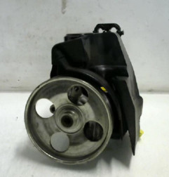 Pompe de direction PEUGEOT 206+ Photo n°5