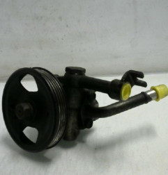 Pompe de direction NISSAN NAVARA 1 Photo n°3