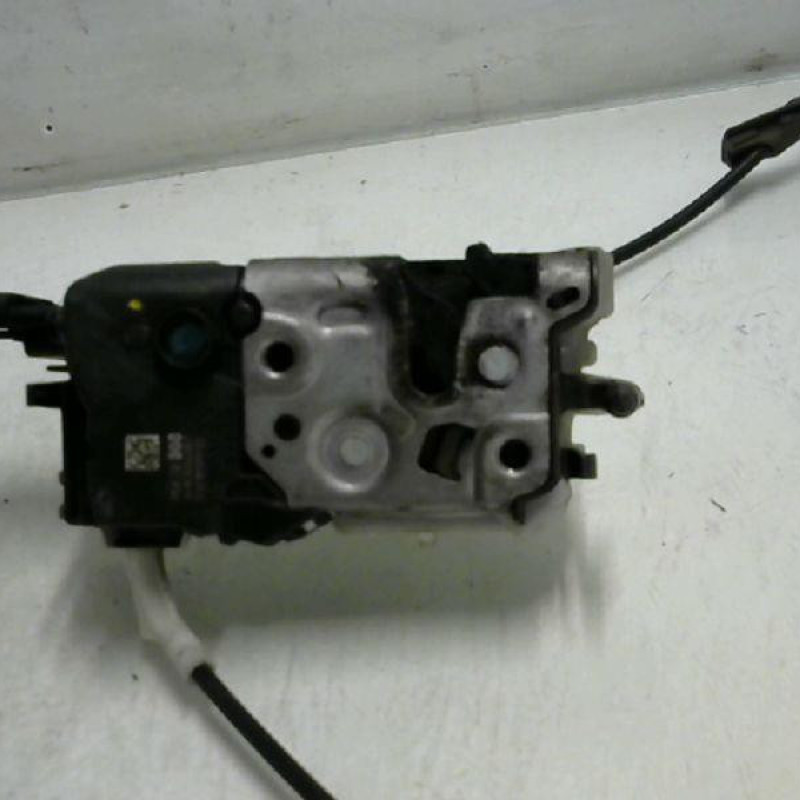 Serrure avant droit CITROEN C3 2