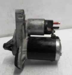 Demarreur RENAULT CAPTUR 1