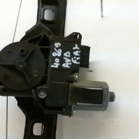 Leve vitre electrique avant droit FIAT QUBO Photo n°1